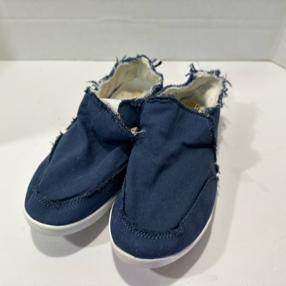 Lot of 6 pairs Vionic Malibu Slip On Canvas Sneakers W7 - Picture 3 of 6